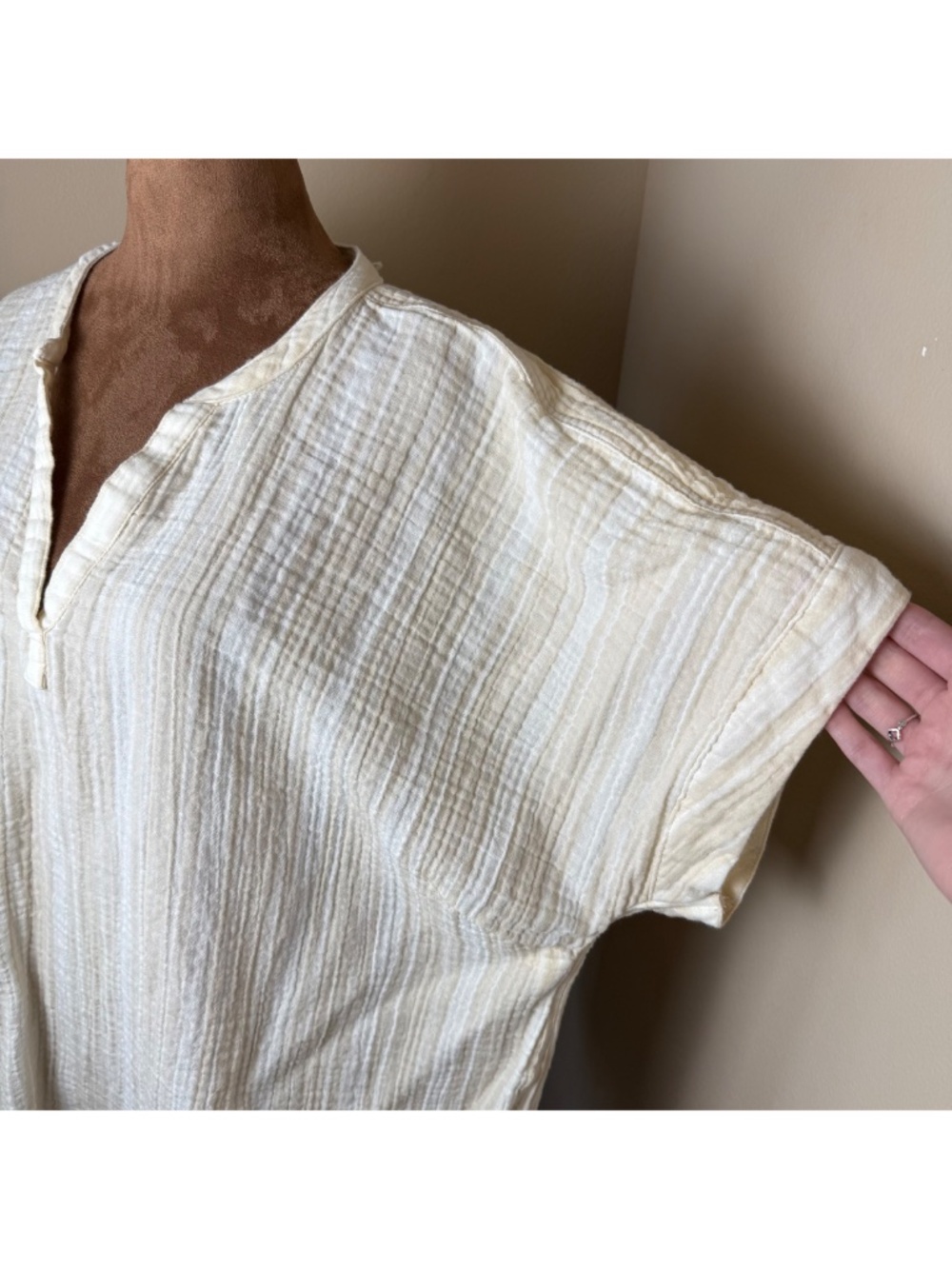 LL Bean Cloud Gauze Split Neck Shirt Womens 2X Plus Cream White Blouse Top - Picture 2 of 8